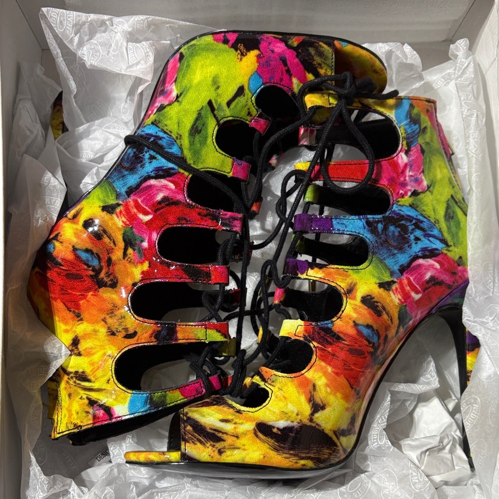 Steve Madden Multicolor Floral Caged Lace up Zip Ankle heels Booties
